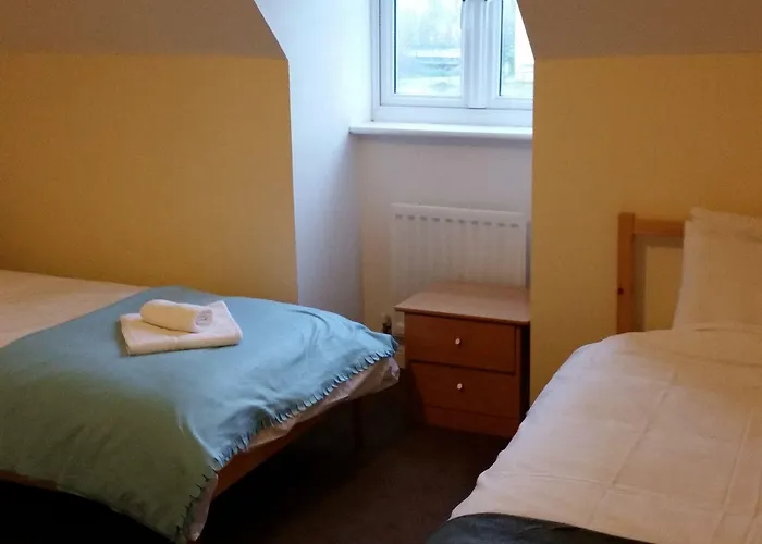 Livingston Ideal Commuter House